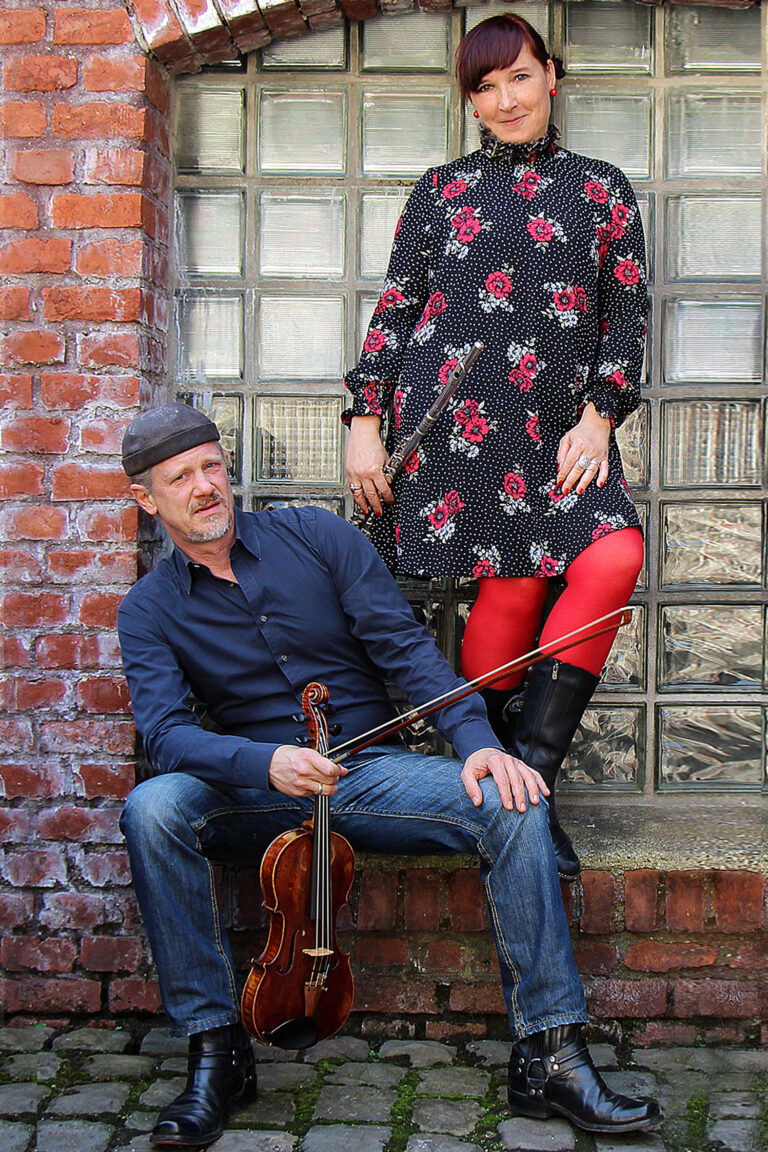 Sonja Mischor – voc / Uwe Böttcher -viol / bass 